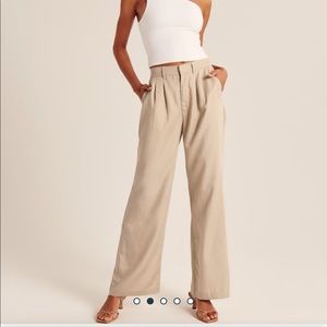 NWOT Abercrombie Tailored Wide Leg Pant
